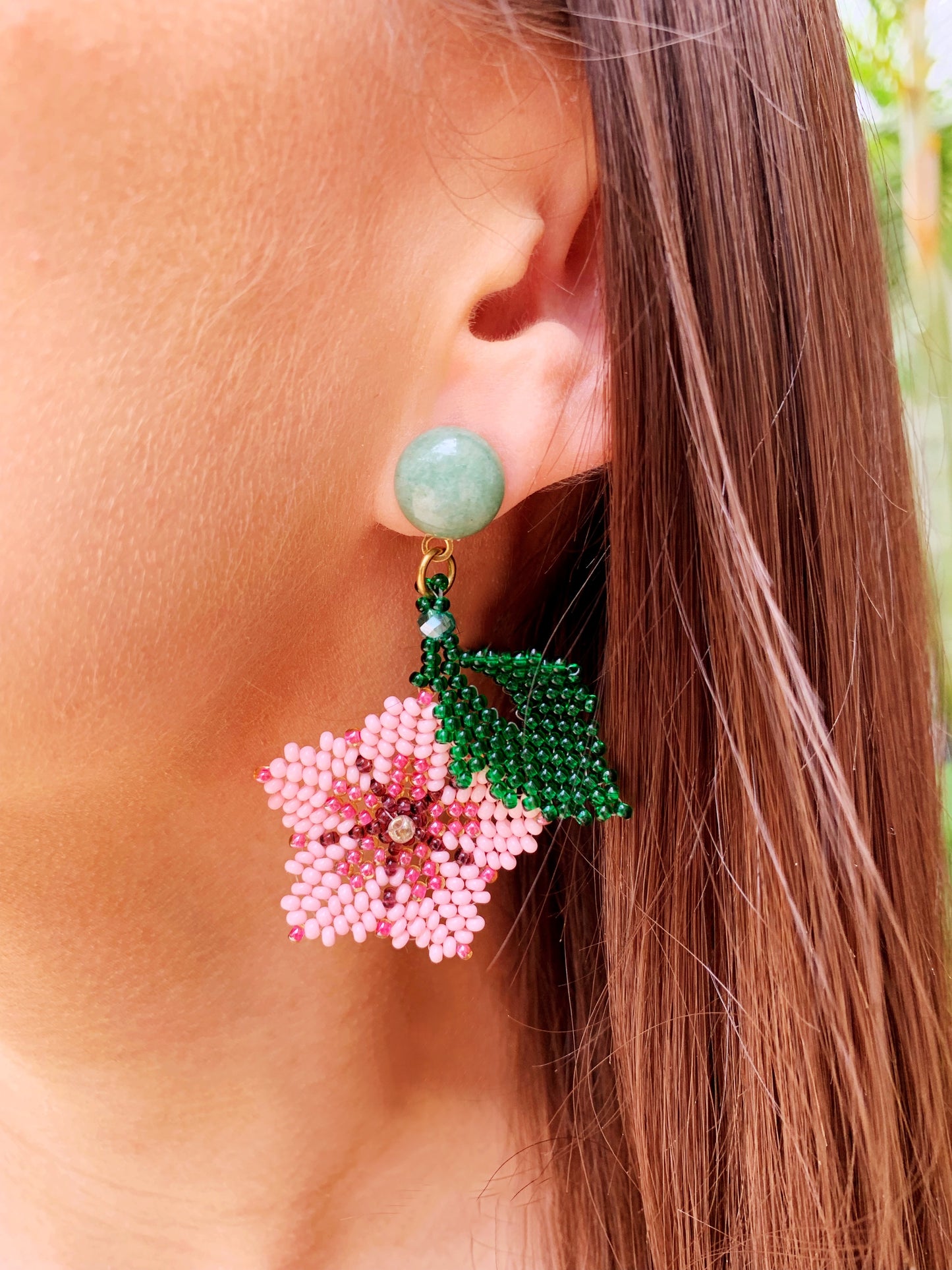 Hibiscus Earrings - Shell